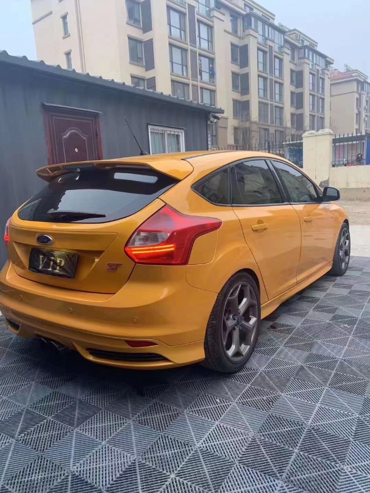 济南13年福特福克斯1