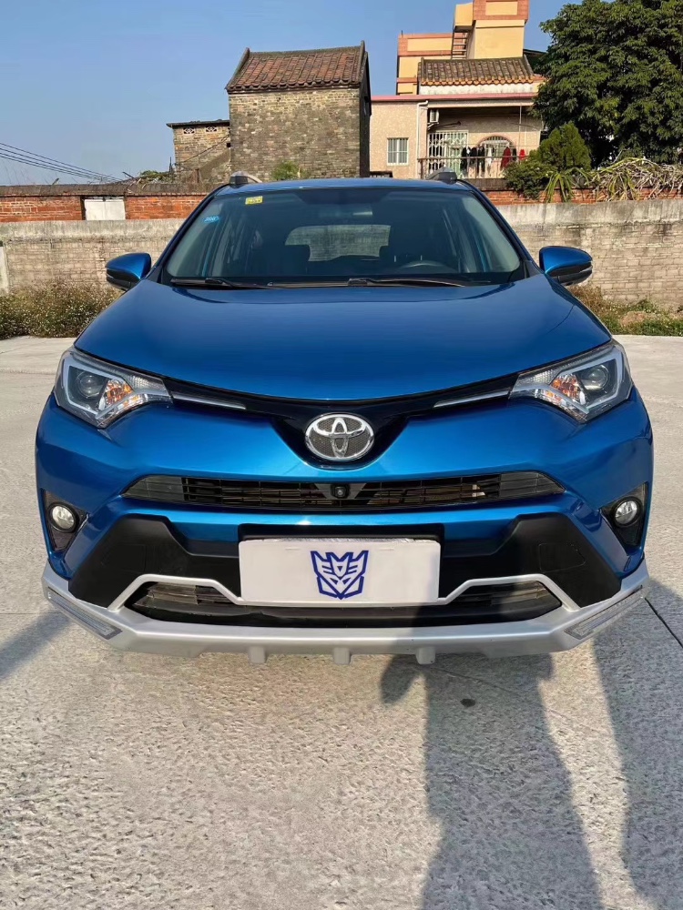 珠海17年豐田RAV4榮放7