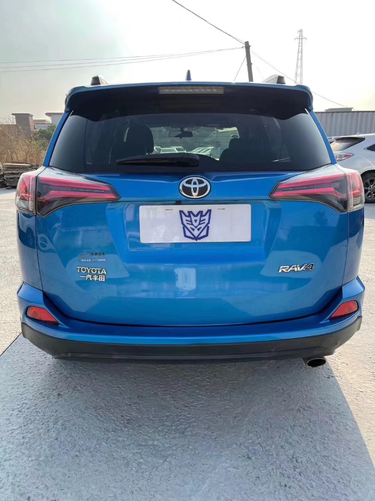 珠海17年豐田RAV4榮放8