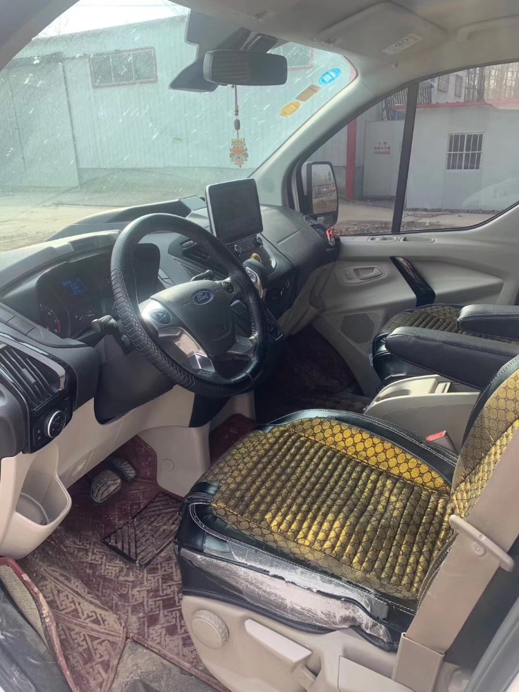 北京18年福特途睿欧3