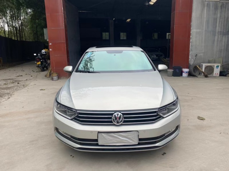 成都17年大众迈腾1