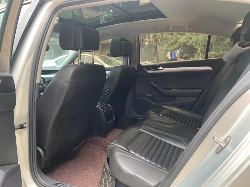 成都17年大众迈腾6