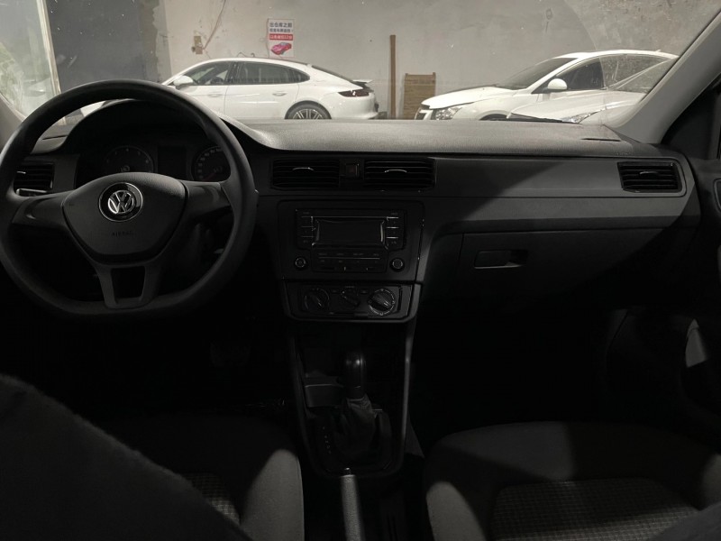 成都20年大众桑塔纳6