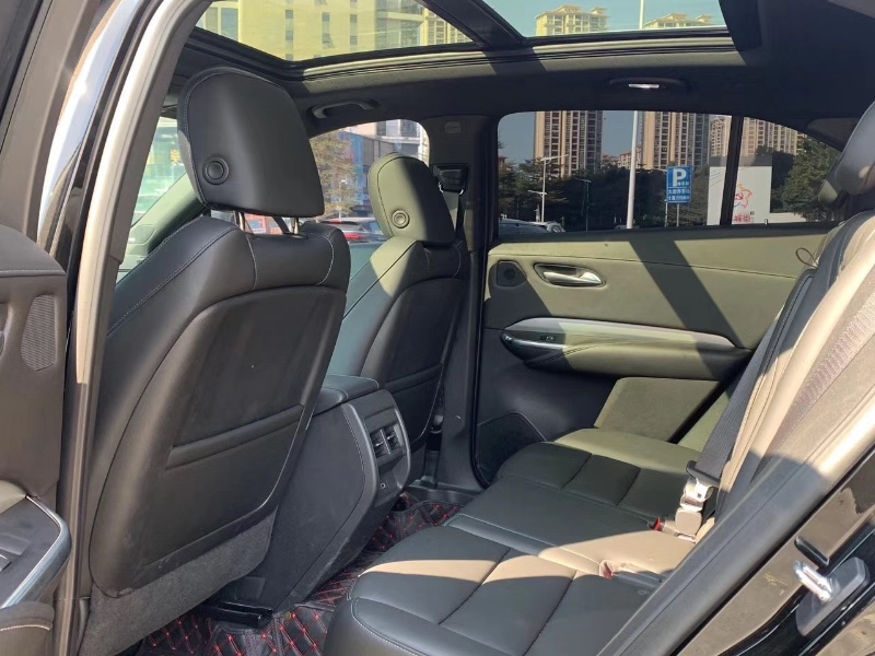 广州20年凯迪拉克XT46