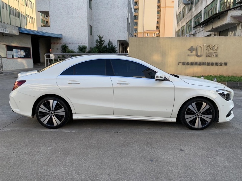 中山18年奔驰CLA2
