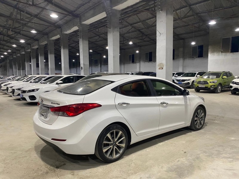 成都15年现代朗动7