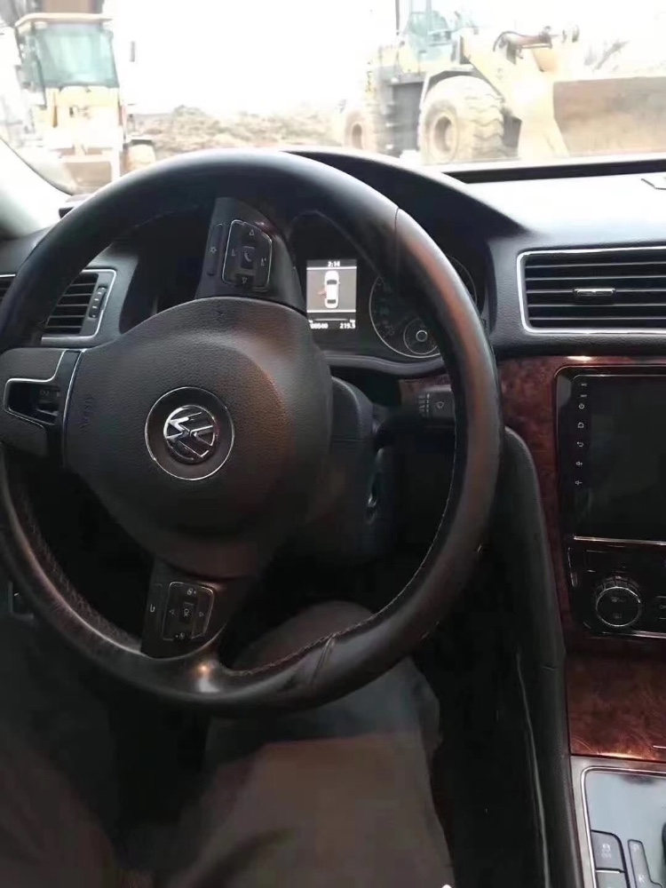 济南12年大众帕萨特2