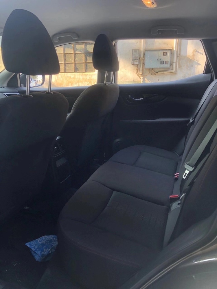 江门20年日产逍客5