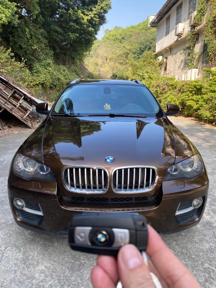 中山14年宝马X61