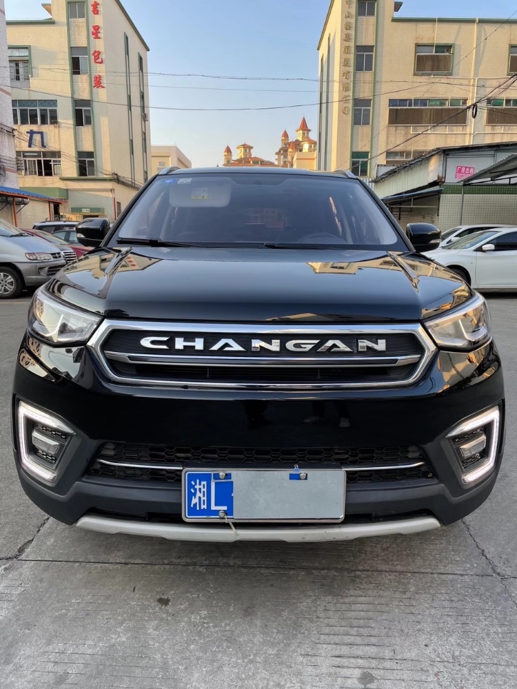 中山18年长安汽车长安CS551