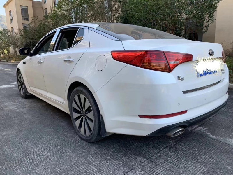 宜春13年起亚K53