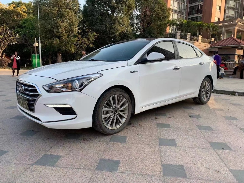 东莞18年现代名图2