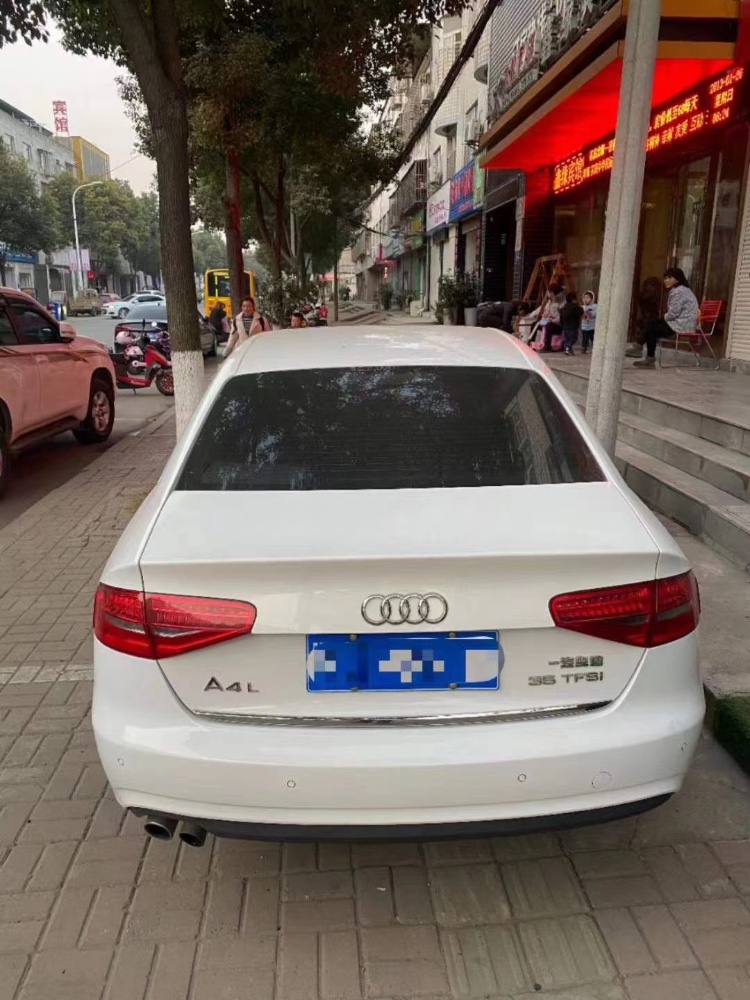 北京15年奥迪A4L4