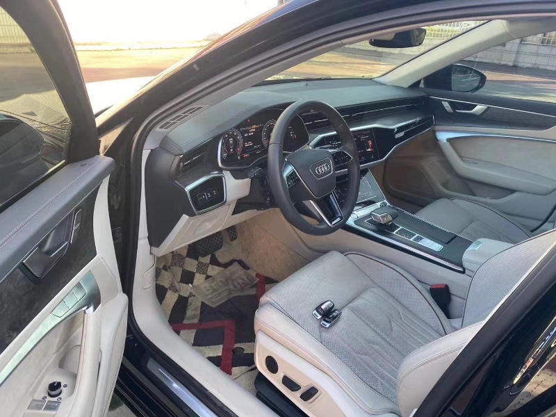 广州19年奥迪A6L6