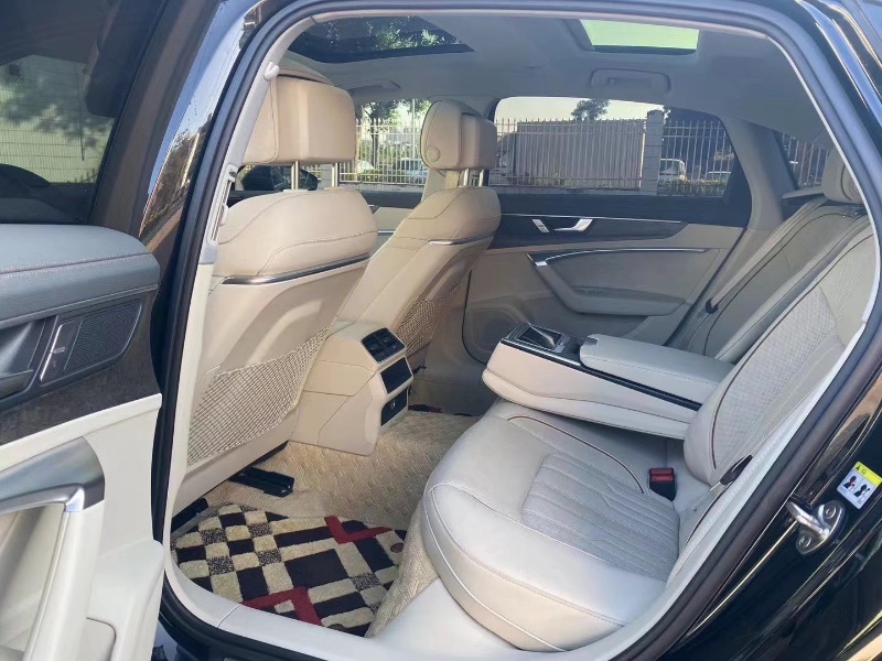 广州19年奥迪A6L7