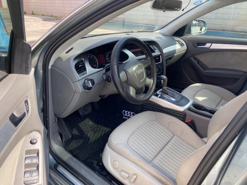 广州11年奥迪A4L7