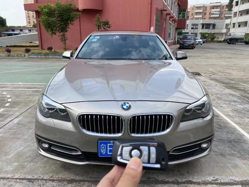 广州16年宝马5系1