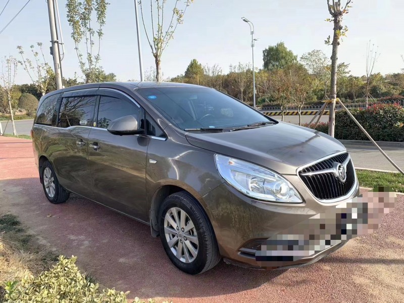 枣庄17年别克别克GL82