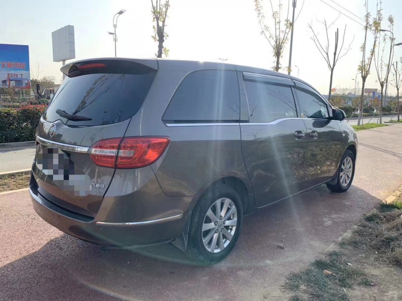 枣庄17年别克别克GL86