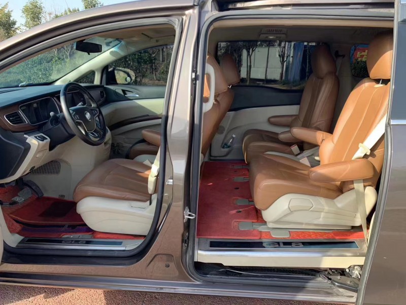 枣庄17年别克别克GL88