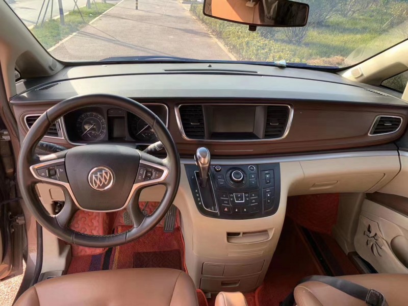 枣庄17年别克别克GL89