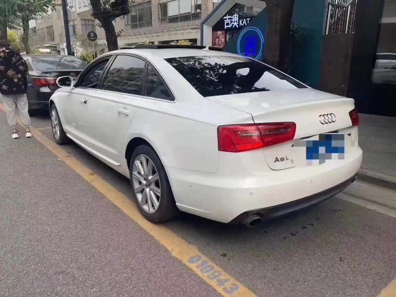 广州16年奥迪A62