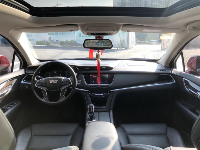 广州18年凯迪拉克XT58