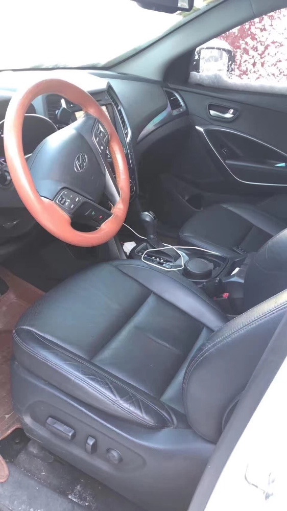 淄博16年现代新胜达1