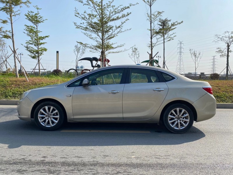 东莞11年别克英朗GT4