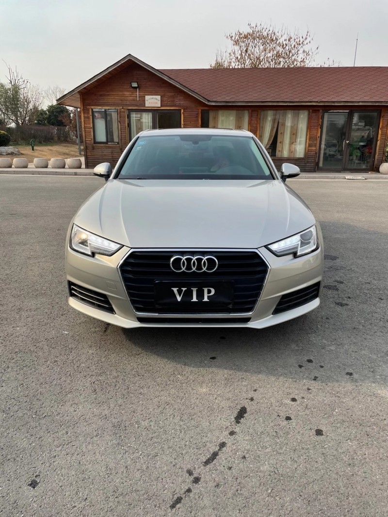 徐州17年奥迪A4L1