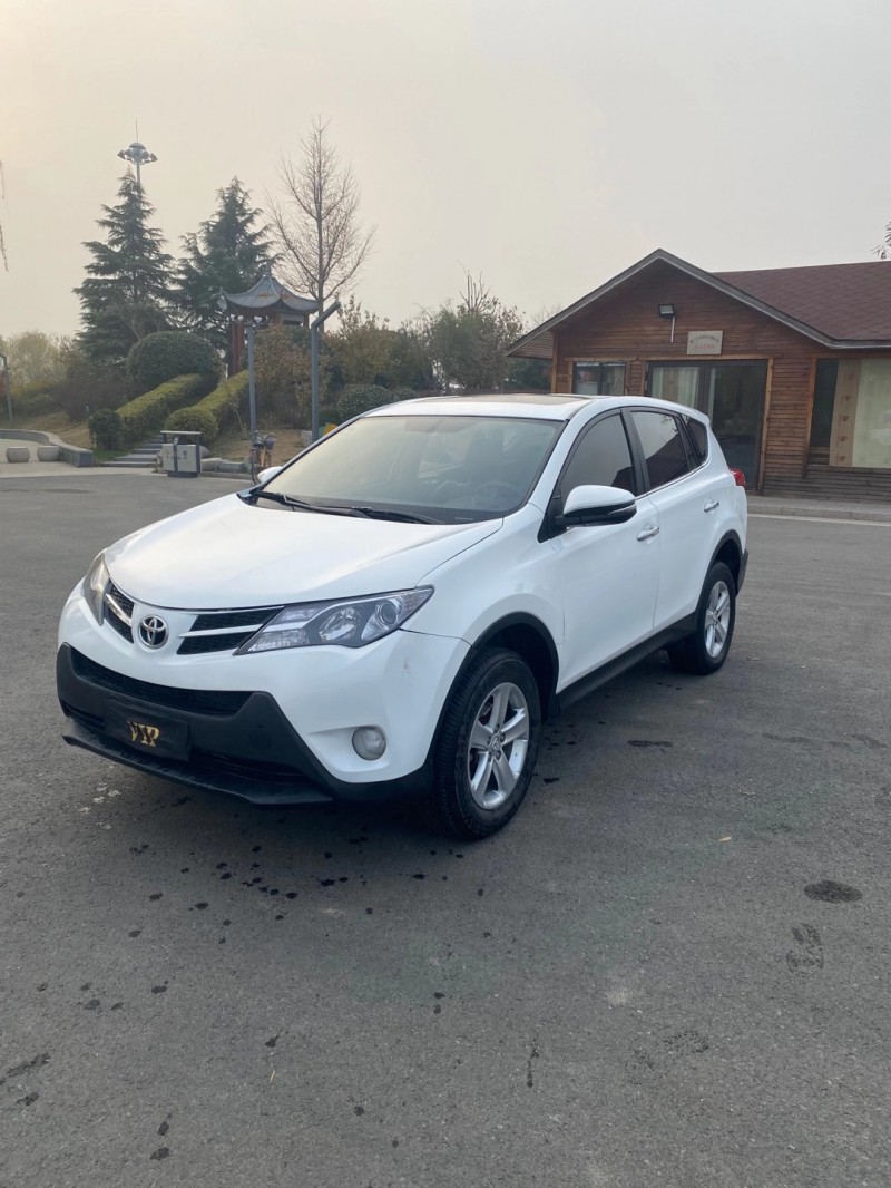 徐州14年丰田RAV4荣放2