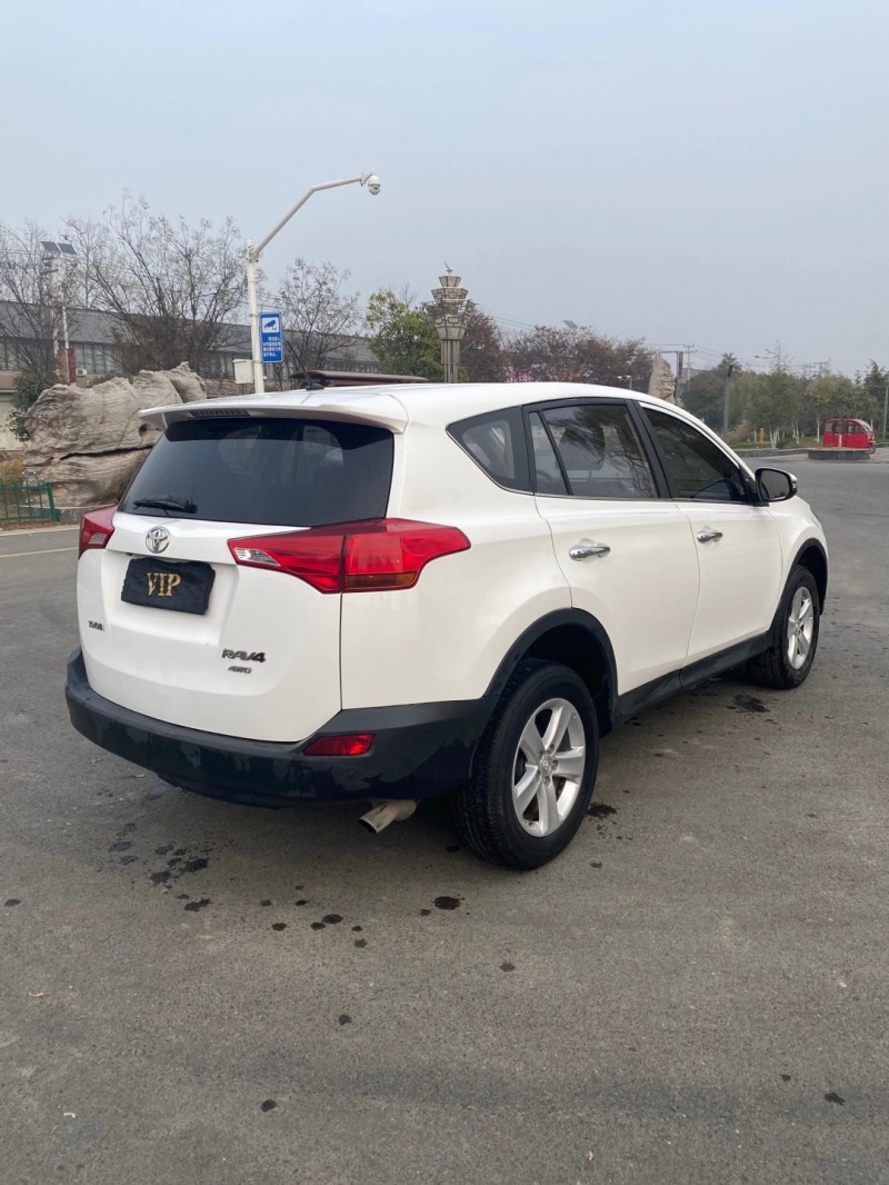 徐州14年丰田RAV4荣放8