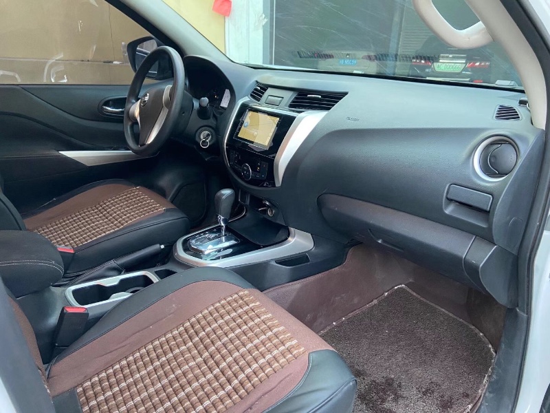 青岛18年日产纳瓦拉3