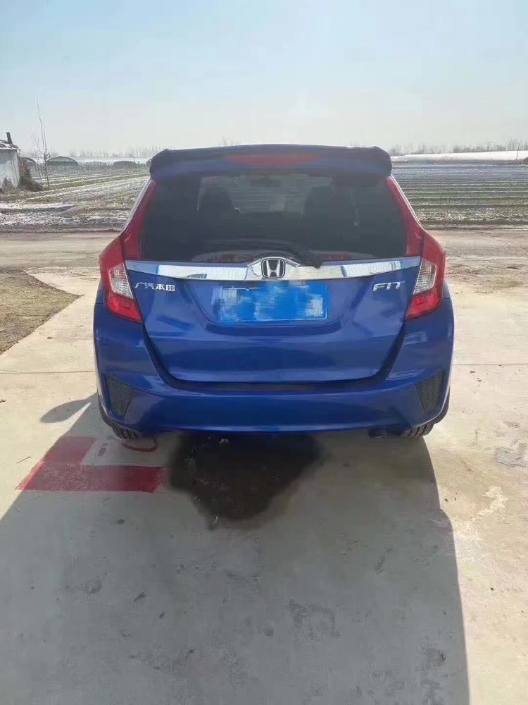 青岛14年本田飞度5