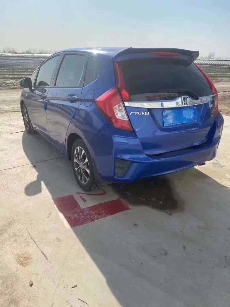 青岛14年本田飞度2