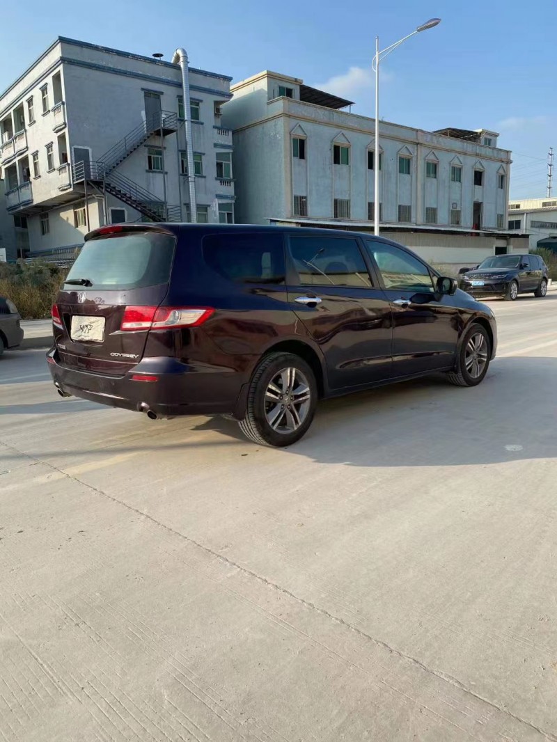 东莞15年本田奥德赛7