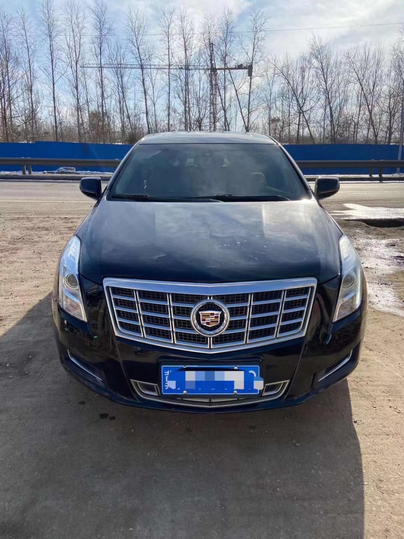 北京15年凯迪拉克XTS1