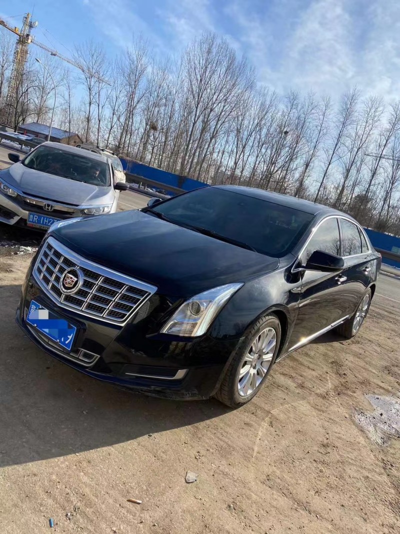 北京15年凯迪拉克XTS2