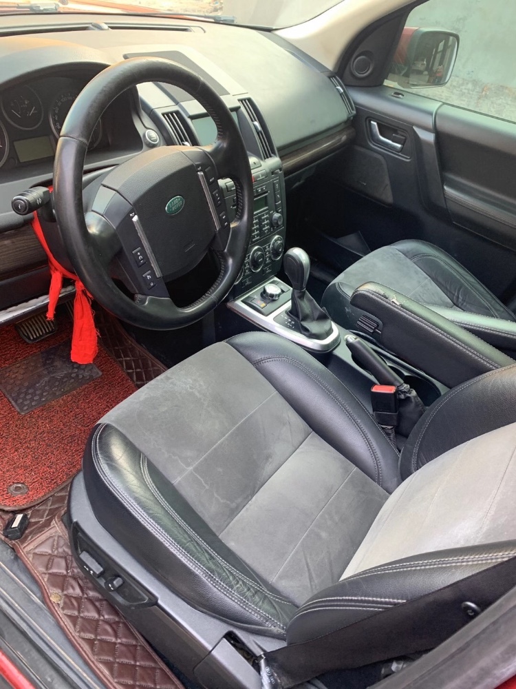 济南12年路虎神行者25