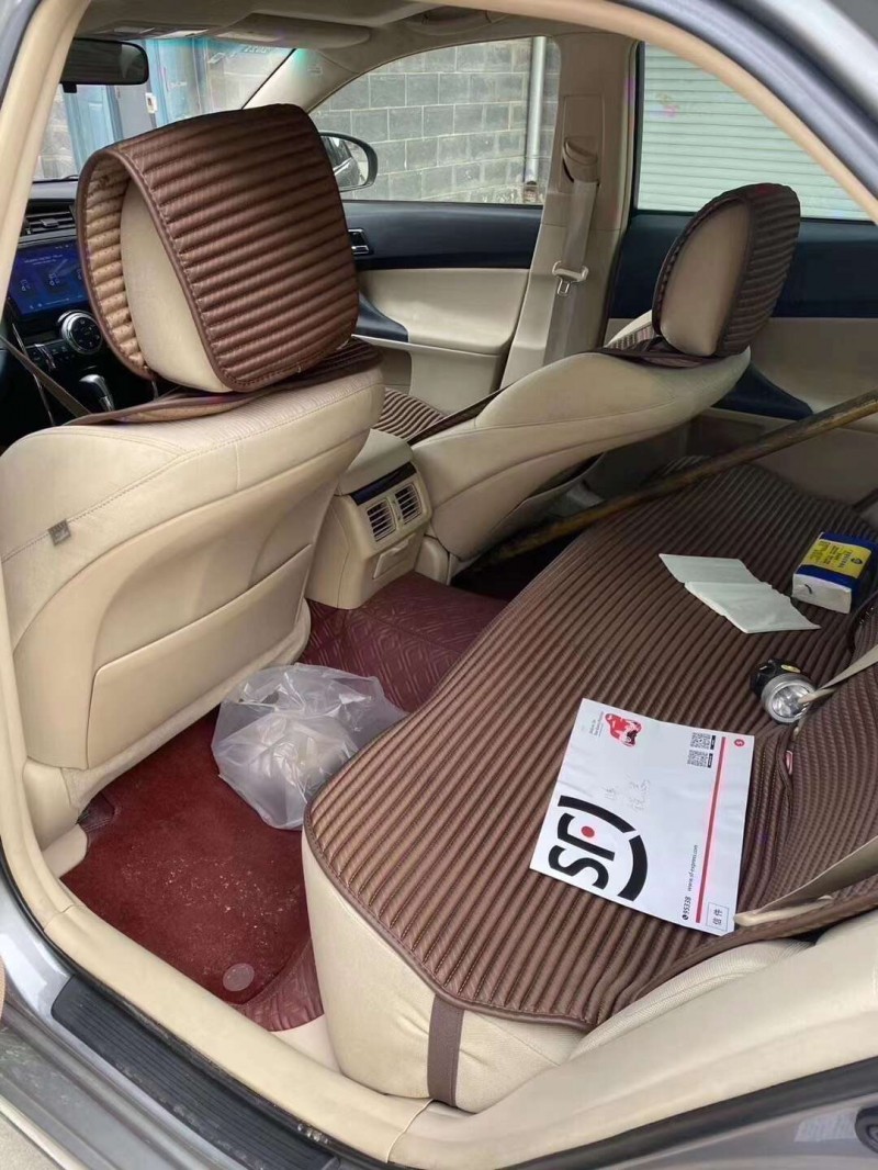 保定10年丰田锐志6