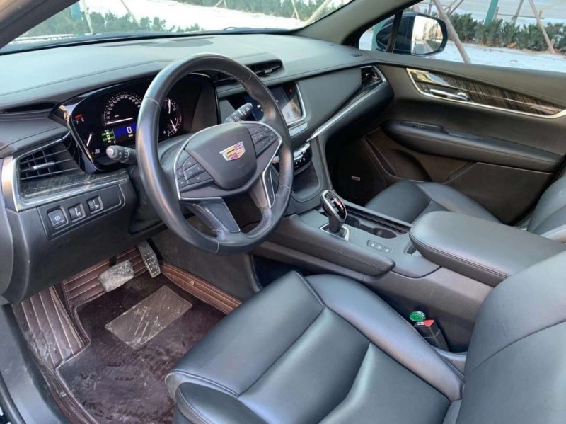 潍坊19年凯迪拉克XT54