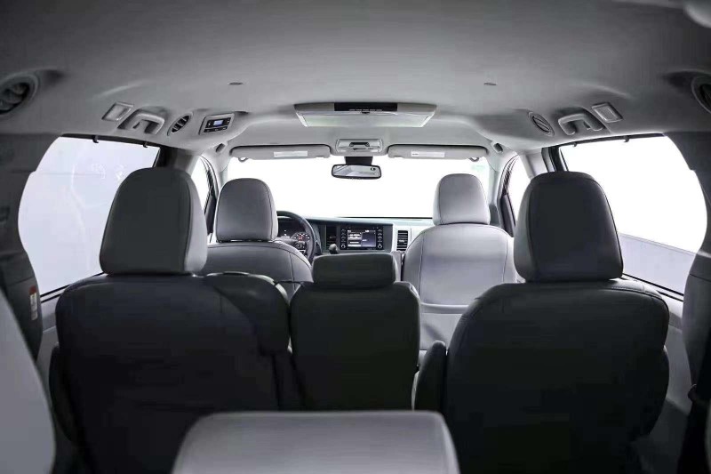 济南19年丰田塞纳6