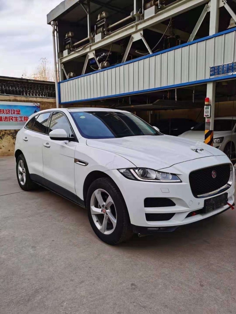 保定17年捷豹F-PACE3