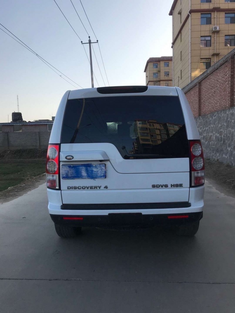 保定14年路虎发现49