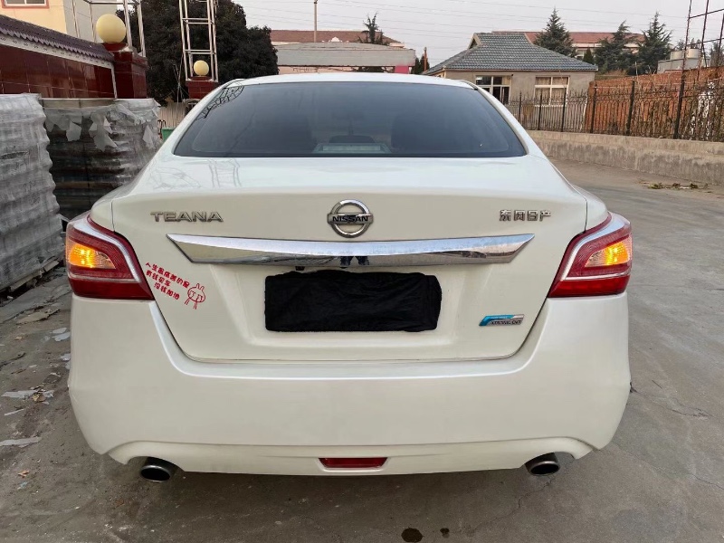 枣庄13年日产天籁5