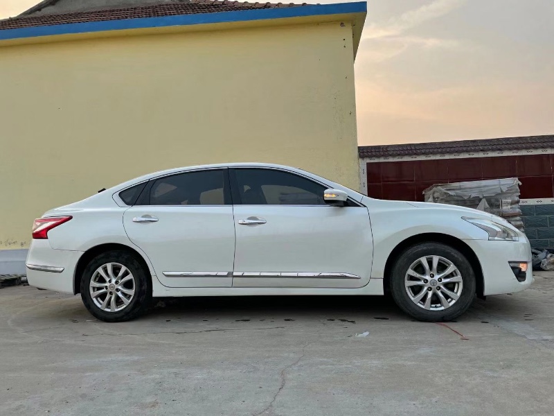 枣庄13年日产天籁4