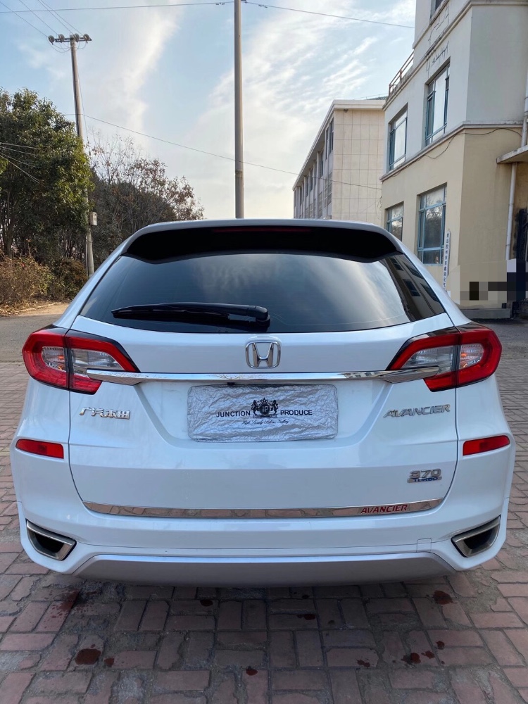 青岛19年本田冠道4