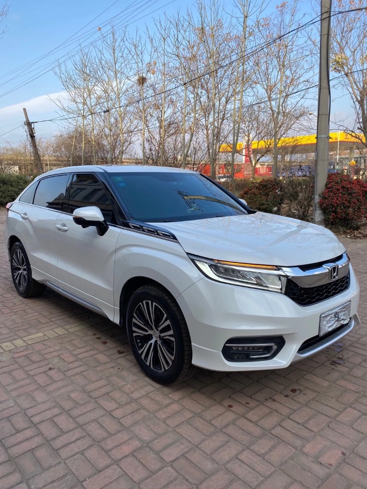 青岛19年本田冠道7