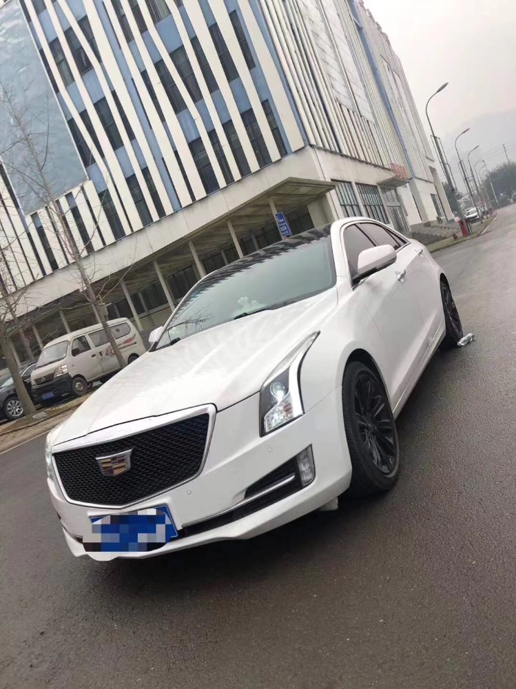 成都18年凯迪拉克ATS2