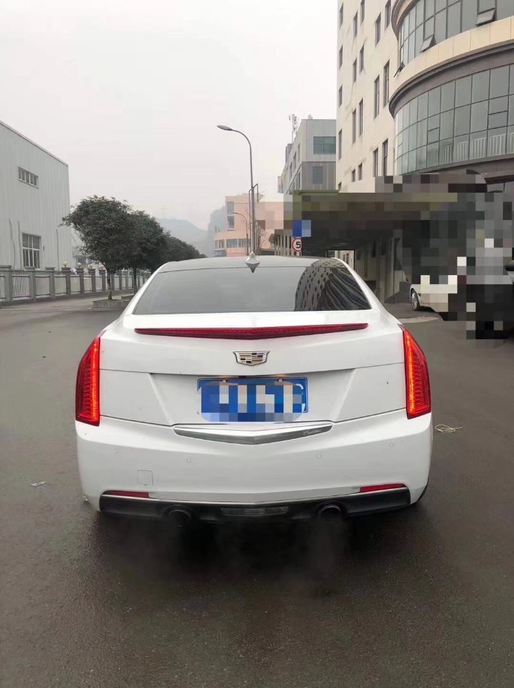 成都18年凯迪拉克ATS3